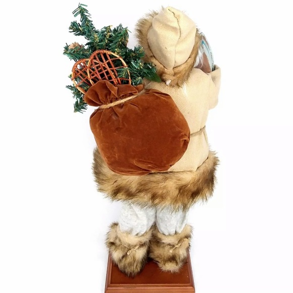 Santa Figurine 18 inches tall Rustic - Picture 5 of 7